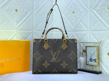 Louis Ⅴuitton  OnTheGo Voyage M46823