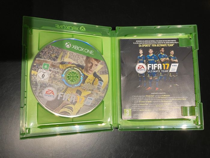Jeu vidéo Xbox one fifa 17 - photo numéro 2