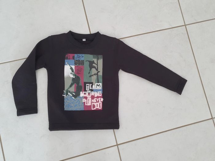 Pull garçon 3/4 ans LC - photo numéro 2