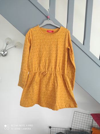 Robe moutarde