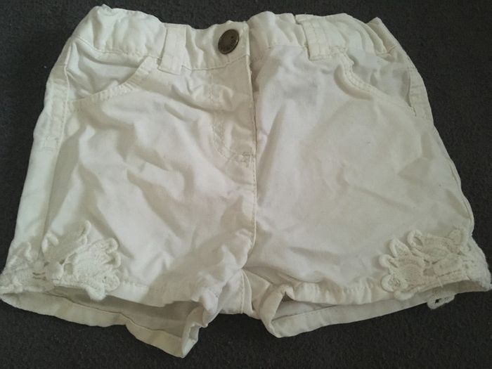 Short fille kiabi crème 6 mois