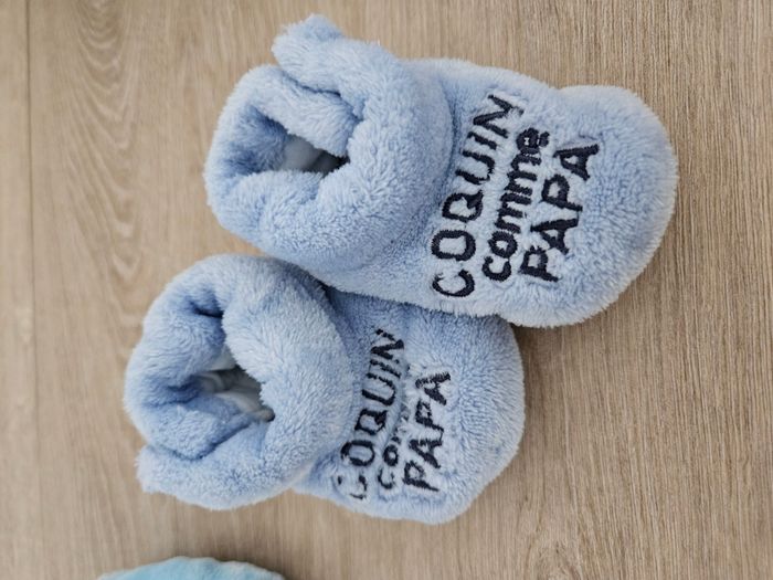 Lot 2 paires de chaussons - photo numéro 3