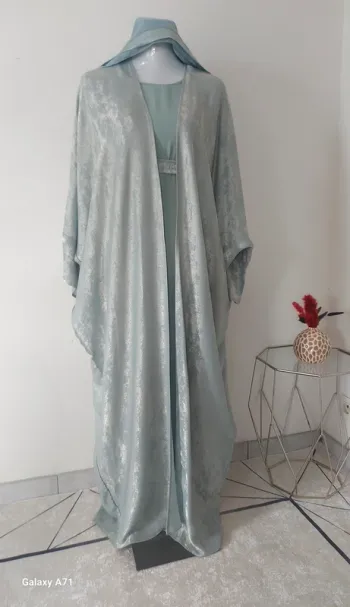 Set kimono chic qualité émiratie neuf