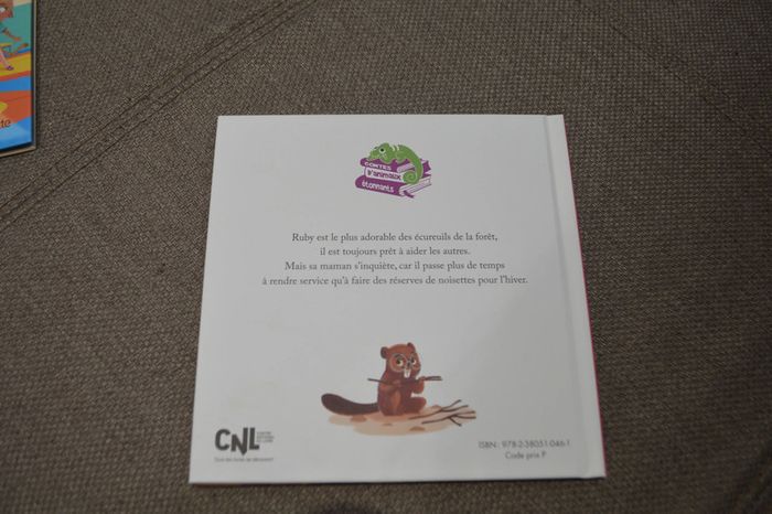 Livre Mac Donald Happy Meal  L'écureuil qui ne faisait pas de provisions - photo numéro 2