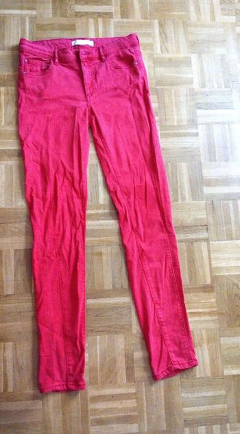 Pantalon rouge Zara T38