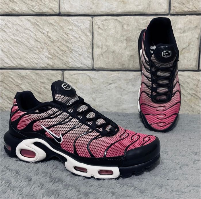 Nike tn vrunk rose noir 39 - photo numéro 2