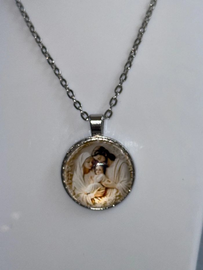 Collier du christ Marie et Joseph - photo numéro 2