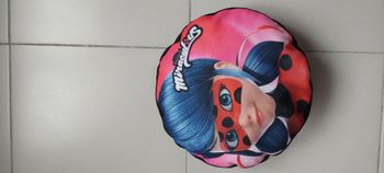 Coussin rond Miraculous Ladybug