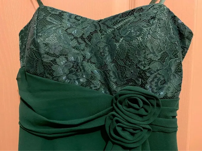 Robe vert foncé - photo numéro 4