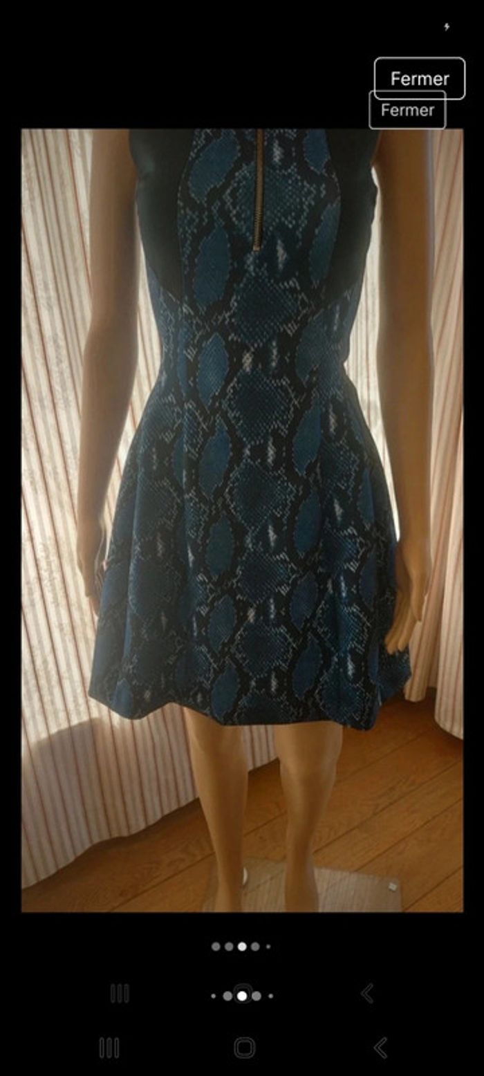 Magnifique Robe Pinko TAG taille XS - photo numéro 4