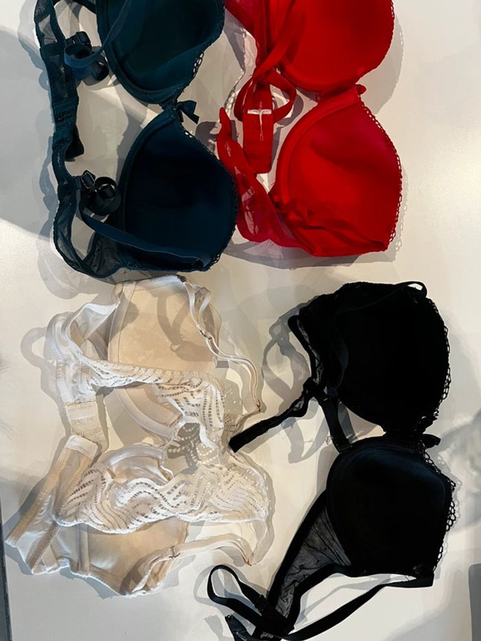 Lot de soutien gorge - photo numéro 2