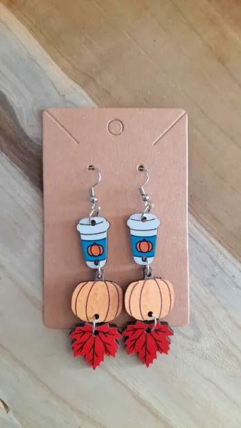 Boucles d'oreilles en bois neuve