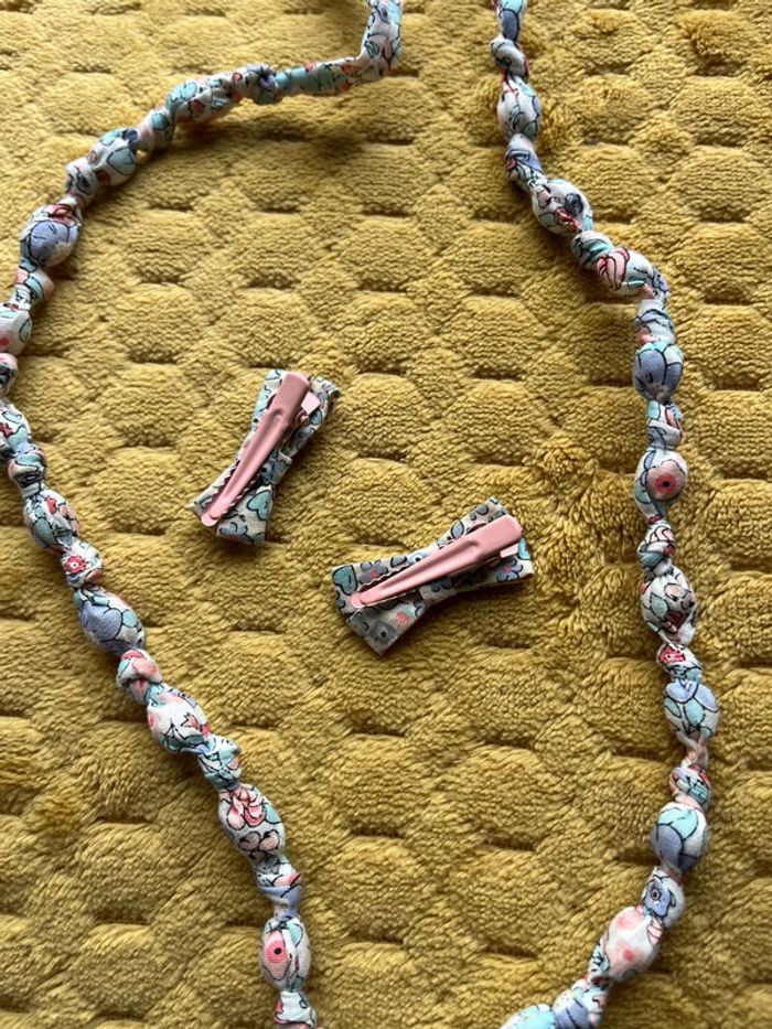 collier et barrettes sergent major - photo numéro 2