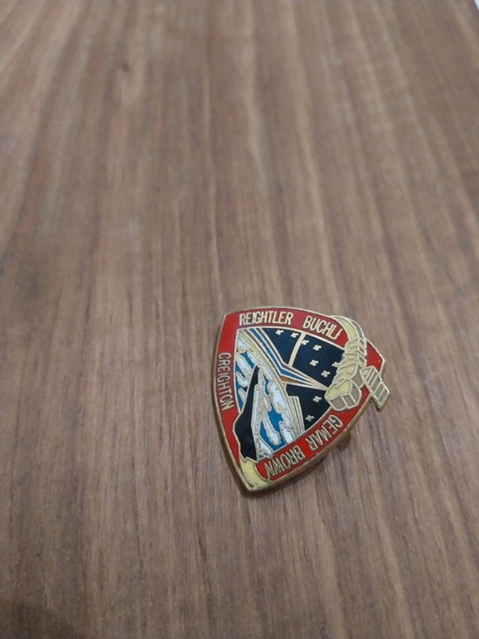 Pins Nasa reightler buchli creighton gemar brown Bon état - photo numéro 2