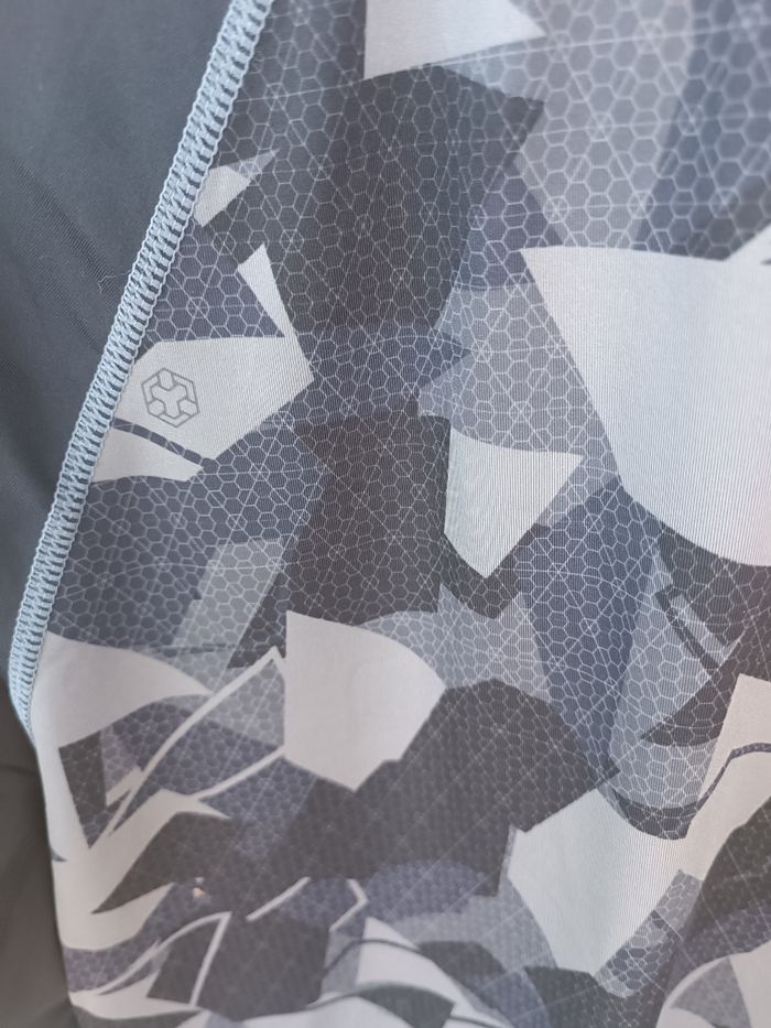 T-shirt sport - photo numéro 2
