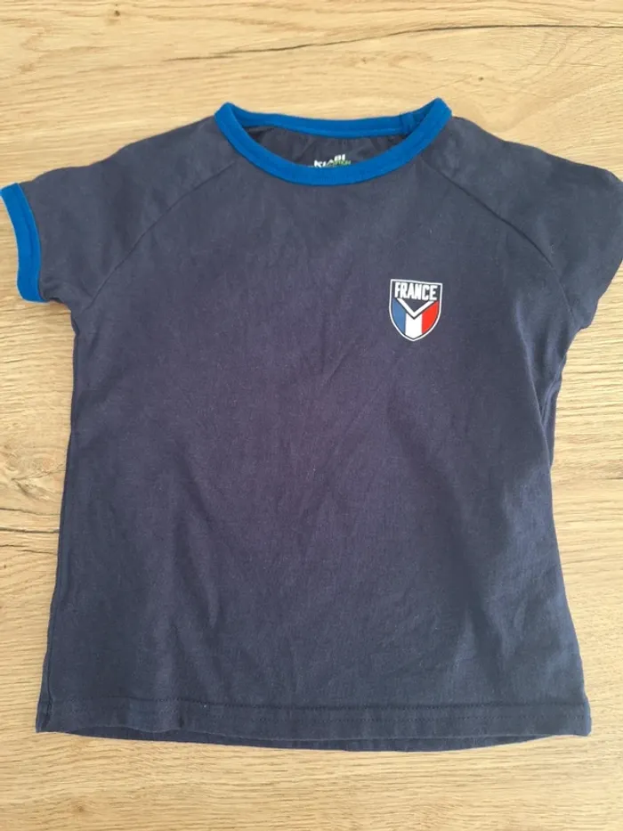 Tshirr de foot kiabi 3 ans