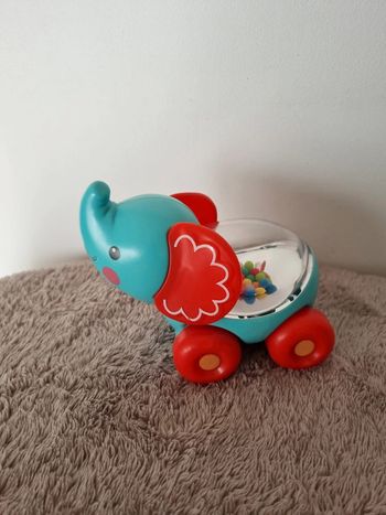 Elephant à roulette