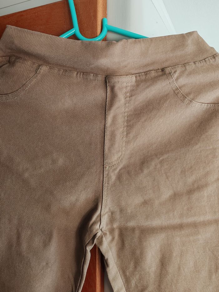 Pantalon "magique" marron glacé taille 38 - photo numéro 2