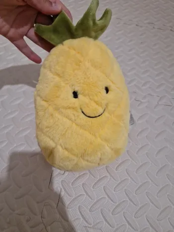 Peluche Ananas jaune vert état neuve