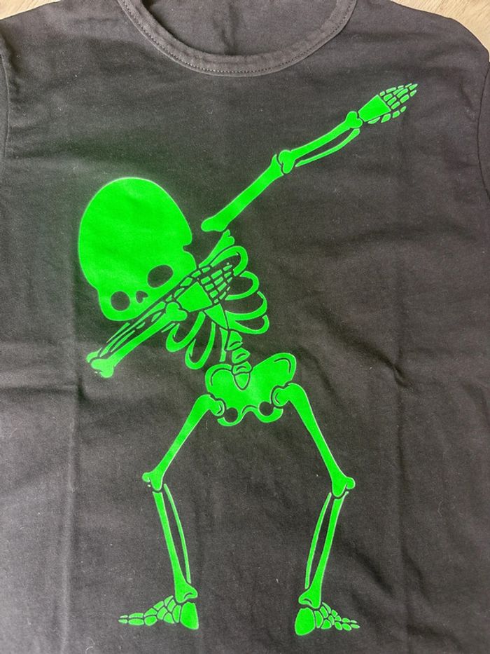 T-shirt squelette 6 ans - photo numéro 2
