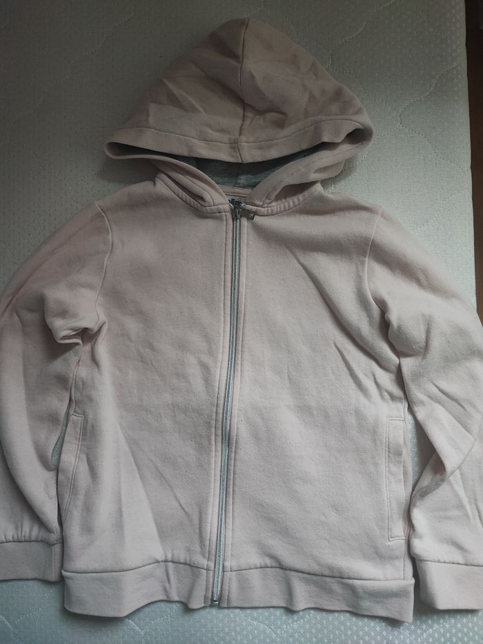 Gilet à capuche