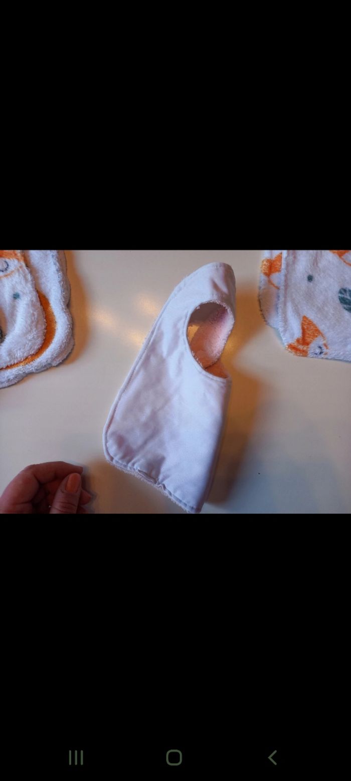 Lot de 24 bavoirs - photo numéro 4