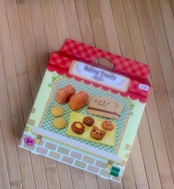 Baking treats cat sylvanian families