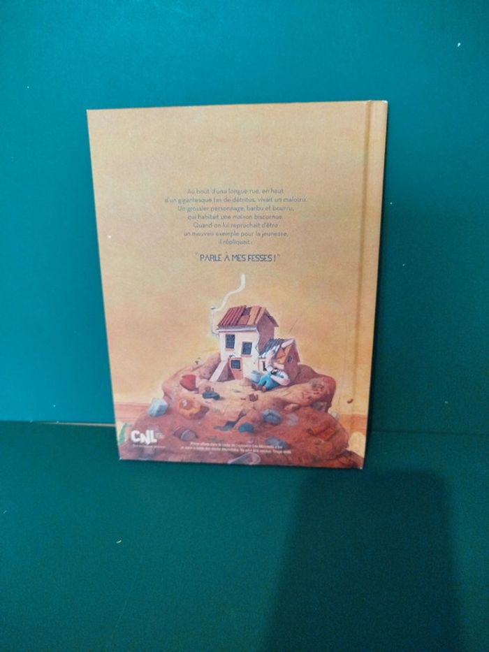 Livre enfant Le malotru - photo numéro 2