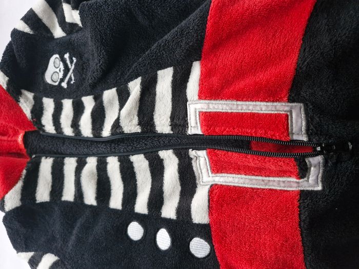 Combinaison Pyjama 4 ans Tissaia Noir blanc rouge Crâne pirate - photo numéro 4