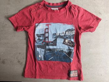 T-shirt rouge 5 ans