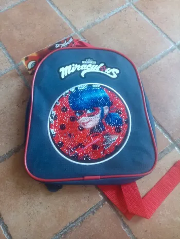 Mini sac a dos sequins miraculous