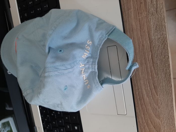 2 maillots de bain 2 pièces et 1 casquette pour filles Taille 7 ans - photo numéro 8