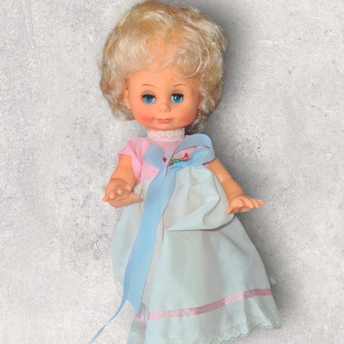 Poupee ARI ancienne Année 70 - photo numéro 2