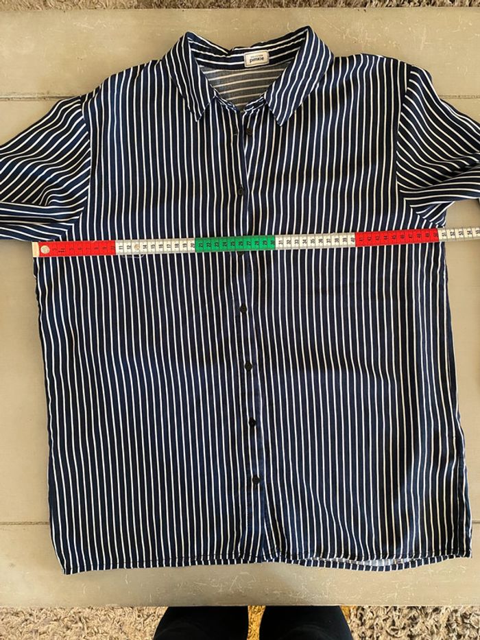 Chemise Pimkie Collection blanche et bleue marine à rayures taille M - photo numéro 12