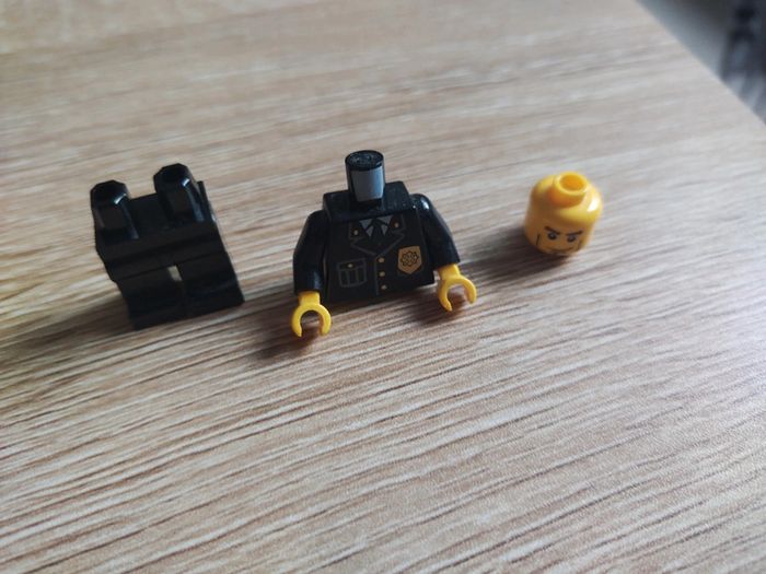Minifig lego policier cty0101 - photo numéro 4
