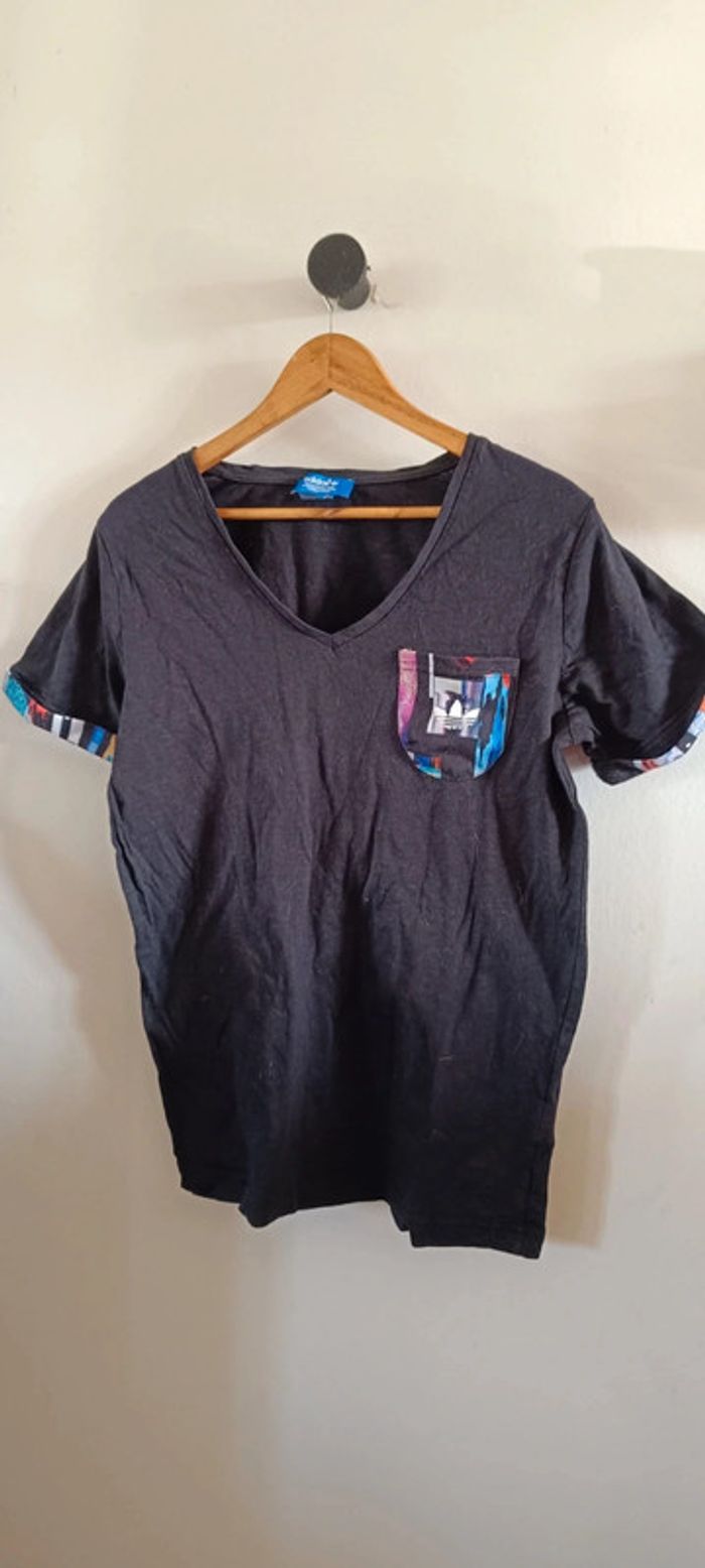 T-shirt adidas