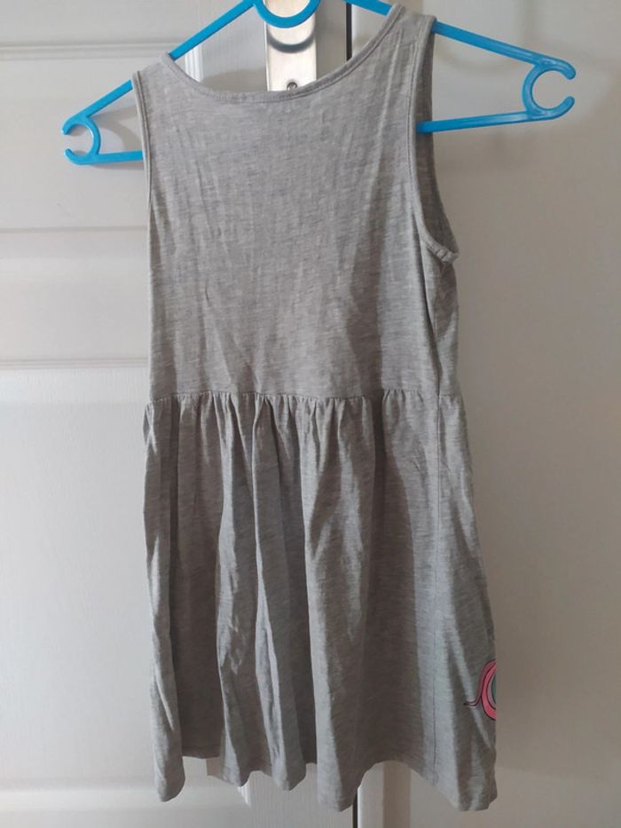 Robe 8 ans - photo numéro 2