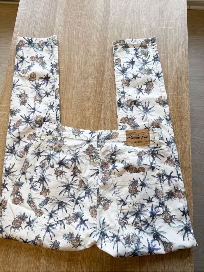 Jean slim taille faute blanc à motifs floraux place du jour taille 36 S - photo numéro 4