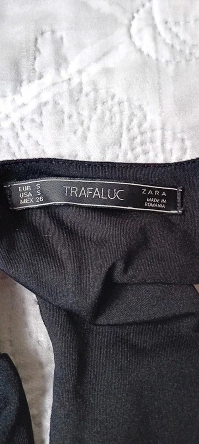 Robe chic noire dos ouvert bande élastique femme S Trafaluc Zara - photo numéro 14