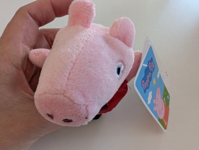 Peluche Peppa Pig - Famosa - photo numéro 5
