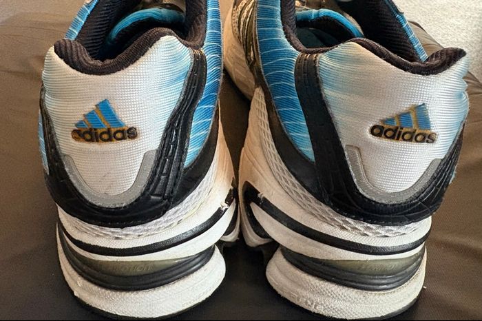 Basket Adidas Taille 48 - photo numéro 3