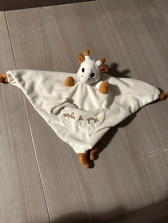 Doudou Sophie la girafe - photo numéro 4