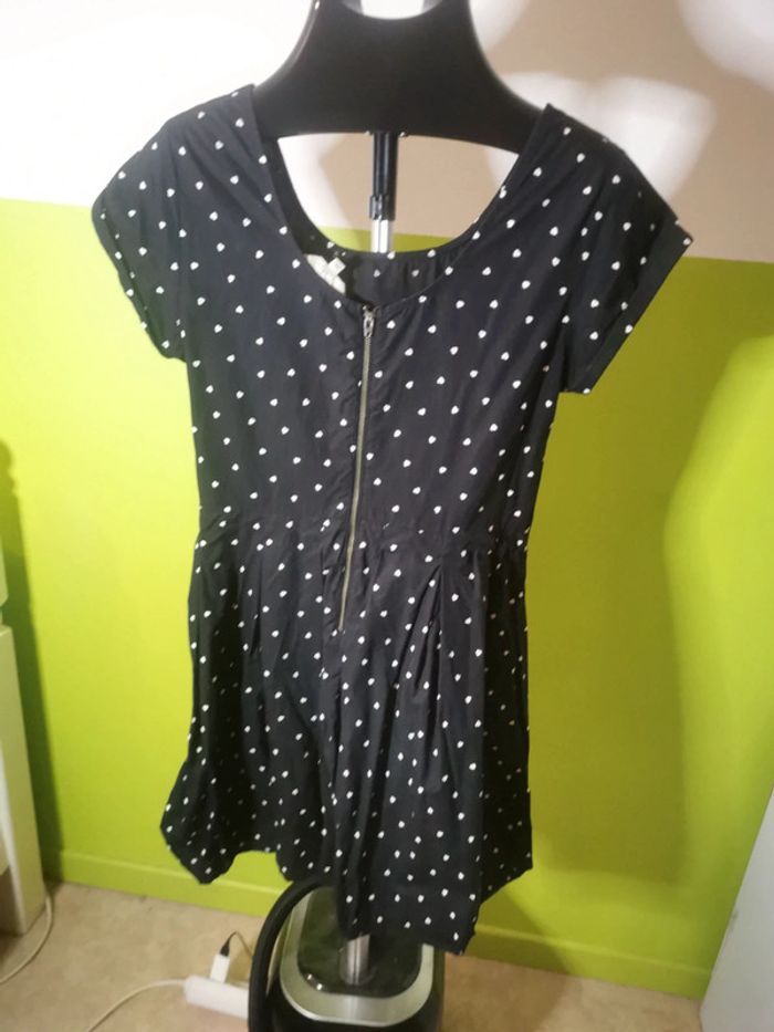 Robe t. 40 - photo numéro 3