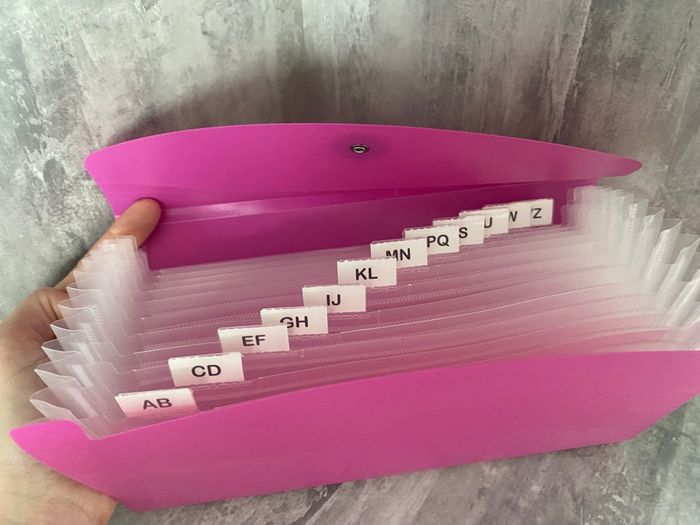 Porte document alphabétique