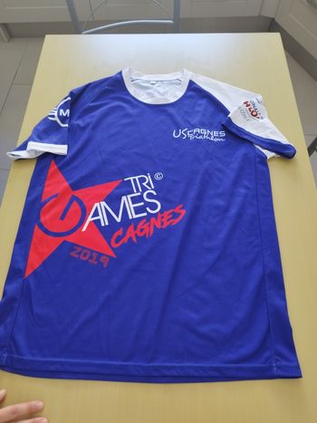T-shirt sport taille L