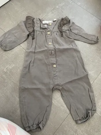 Combinaison grise Zara