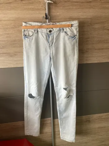 Pantalon slim taille 40 EU