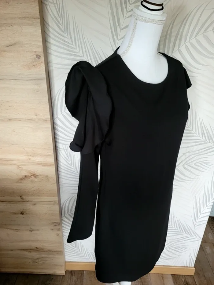 Robe noir femme taille 40 primark - photo numéro 2
