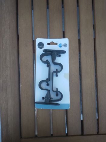 Support murale pour tringle