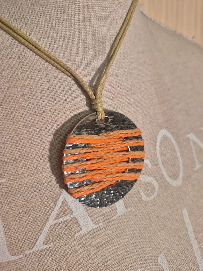 Collier - photo numéro 2